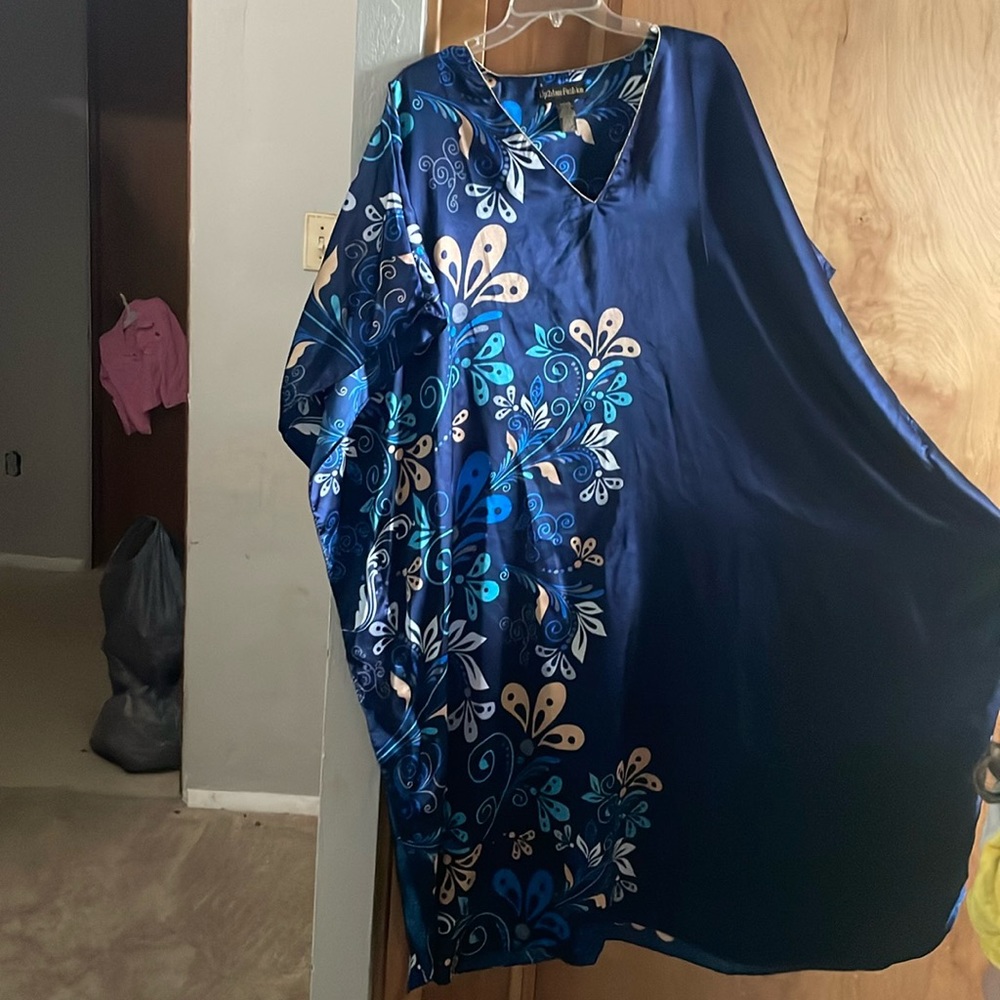 Cover up, one size